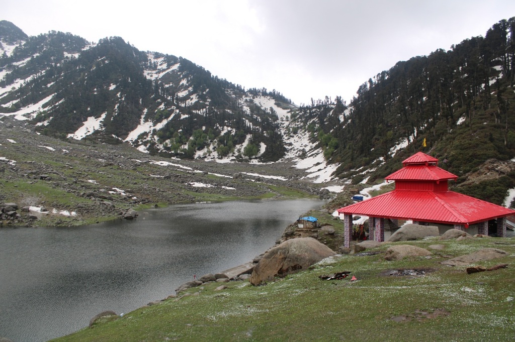 kareri lake for camp