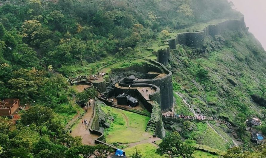 17 Best Attractive Places to Visit in Raigad