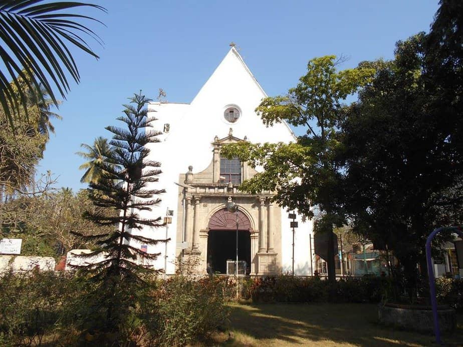 Church of Bom Jesus Moti Daman