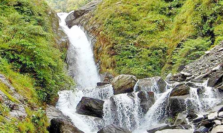 Satdhara Falls